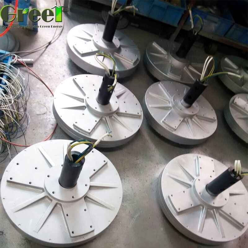 Dayanıklı ve Güç Üretimi İçin Tasarlanmış Alüminyum Alaşımlı Çekirdeksiz Kalıcı Mıknatıslı Jeneratör, 60rpm 700rpm Devir Hızı