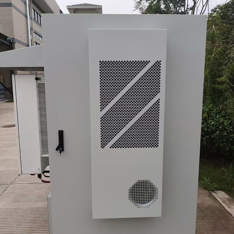 51Endüstriyel enerji depolama uygulamaları için 16S1P PACK kombinasyonu ile.2V Lityum pil dolabı